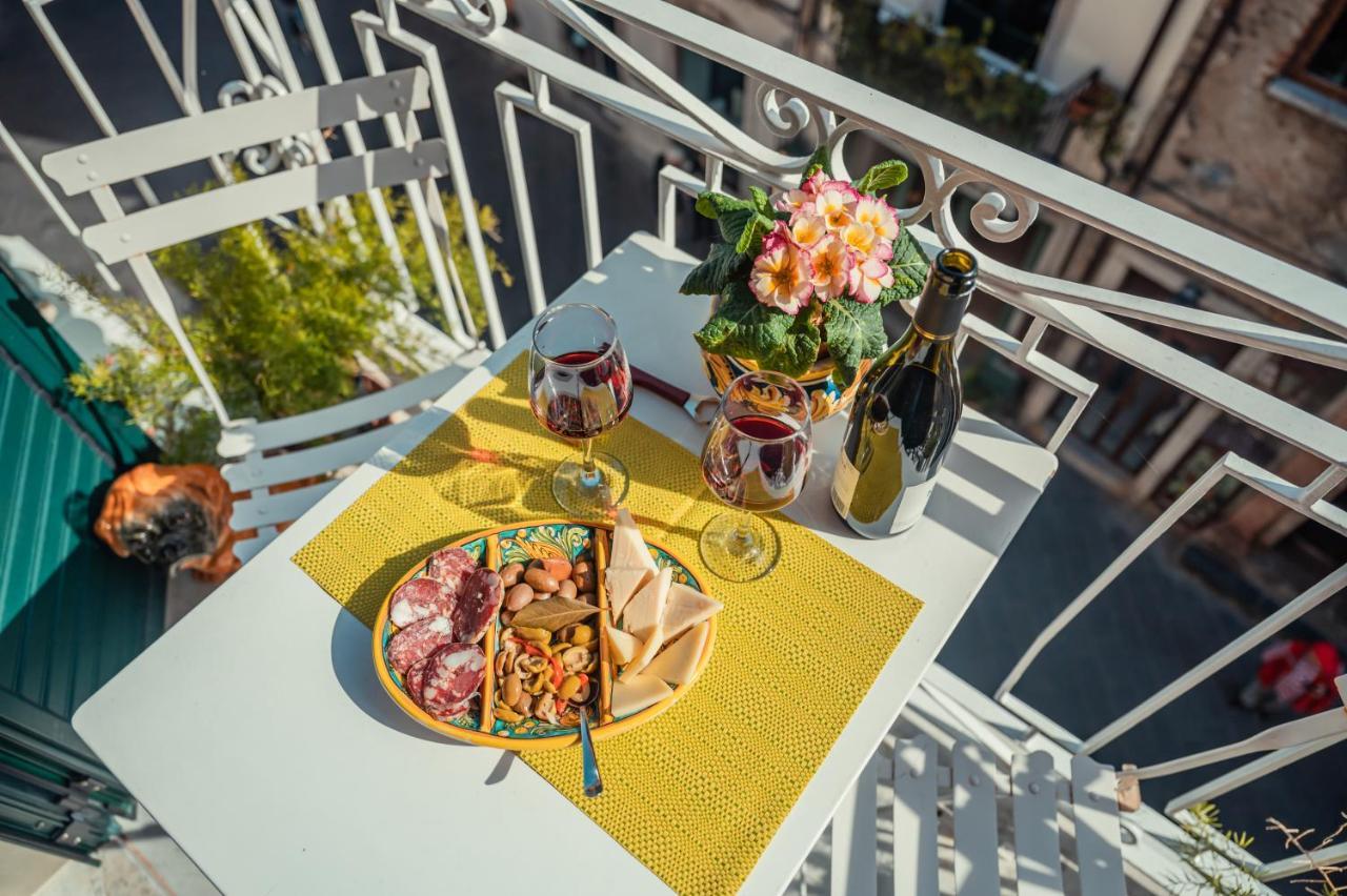 TaoApartments - Casa Vittoria Taormina Esterno foto